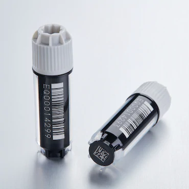 艾本德Eppendorf CryoStorage Vial, 2.0 mL, 不含 DNase、RNase、人類 DNA 和內(nèi)毒素；外螺紋，預(yù)先加蓋灰色管蓋，帶 2D SafeCode (DataMa